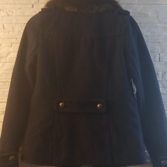American Eagle Winter Jacket - Picture 7 of 8